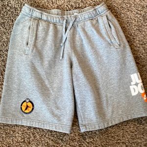 Men’s Nike Sweat Shorts Medium